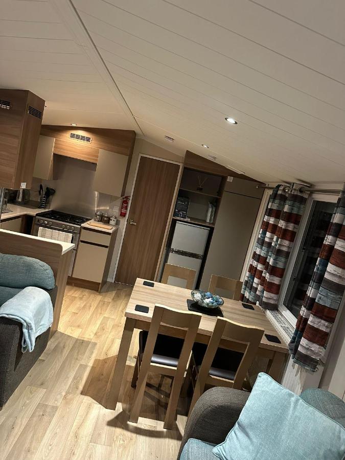 Villa Luxurious 6 Berth Swift Bordeaux On Lyons Robin Hood Rhyl Meliden Esterno foto