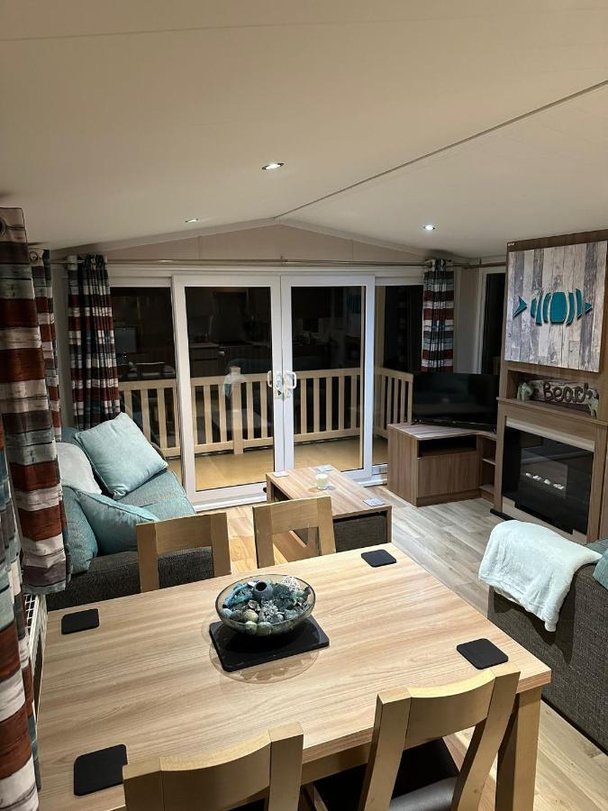 Villa Luxurious 6 Berth Swift Bordeaux On Lyons Robin Hood Rhyl Meliden Esterno foto